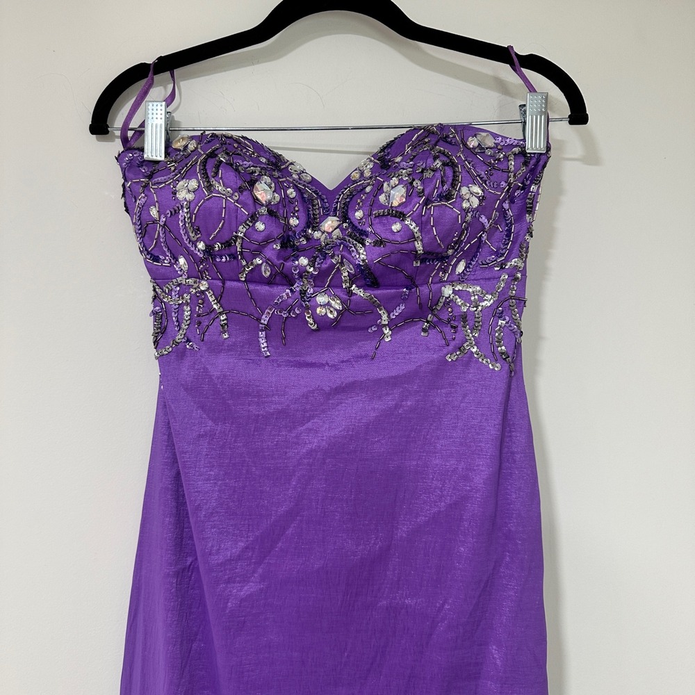 Jump Apparel Purple Strapless Embellished Mermaid Gown Prom Dress Size 5/6 Y2K